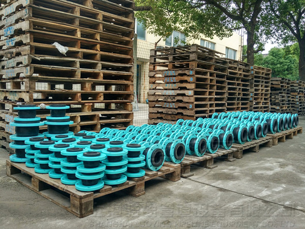 怎么防止法蘭式橡膠接頭漏水？